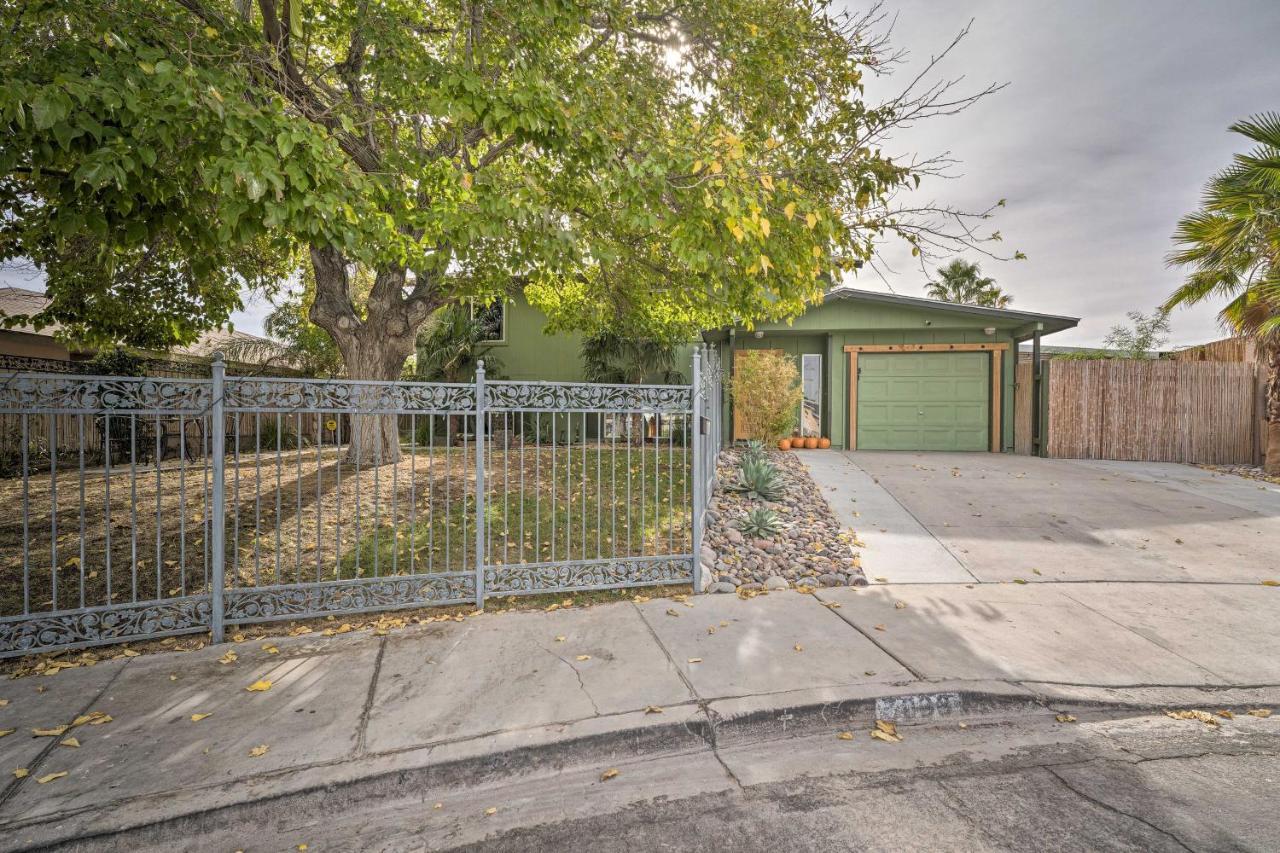 Vegas Oasis Home With Pool And Spa 7 Miles To Strip Las Vegas Exterior photo