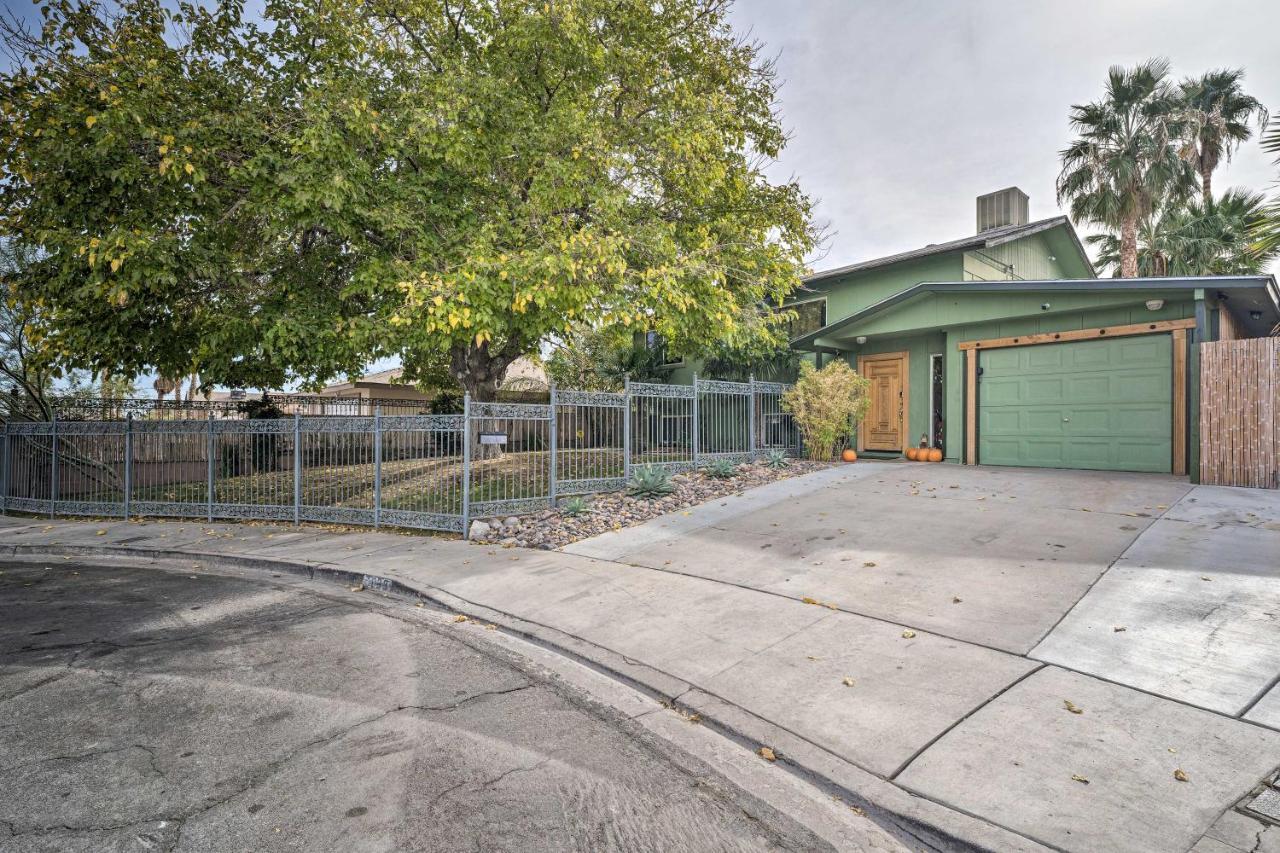 Vegas Oasis Home With Pool And Spa 7 Miles To Strip Las Vegas Exterior photo